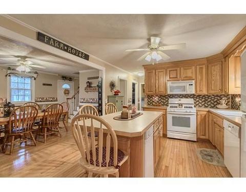 44 Edward Rd, Townsend, MA 01469 photo 3