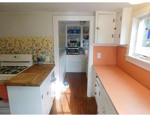 134 Main St, Barnstable, MA 02635 photo 5