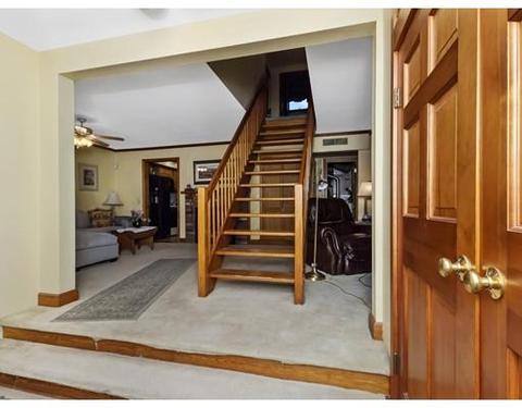 28 E St, Hull, MA 02045 photo 4