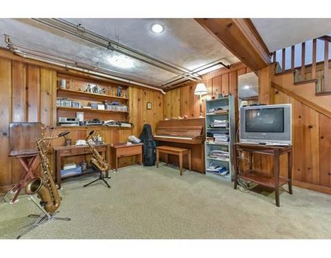 62 Risley Rd, Brookline, MA 02467 photo 13