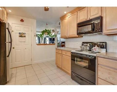 34 Spring St, Everett, MA 02149 photo 3