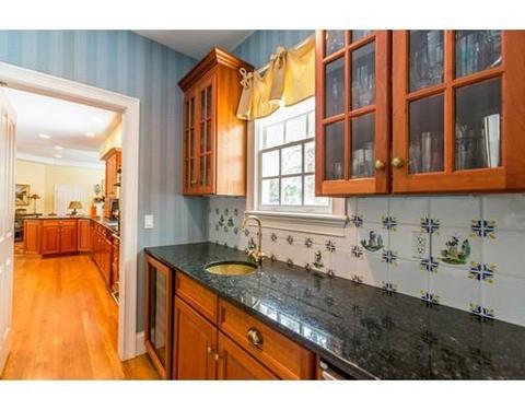 8 Cushing Rd, Wellesley, MA 02481 photo 10
