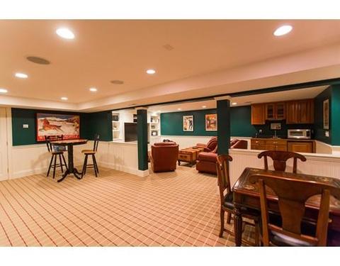 8 Cushing Rd, Wellesley, MA 02481 photo 14