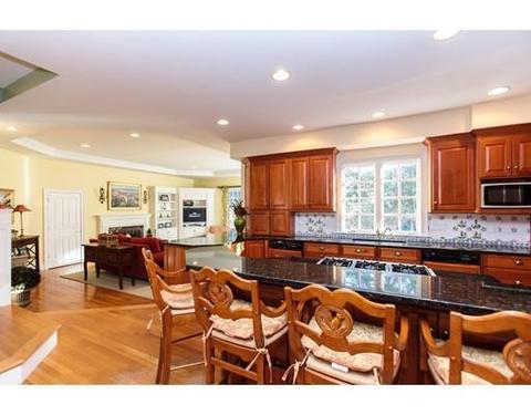 8 Cushing Rd, Wellesley, MA 02481 photo 7