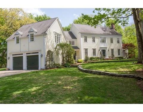 8 Cushing Rd, Wellesley, MA 02481 photo 2