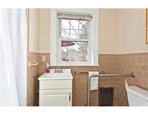 17 Myrtle Ave, Wakefield, MA 01880 photo 12