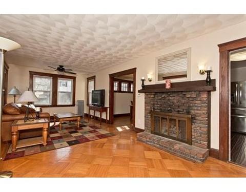 17 Myrtle Ave, Wakefield, MA 01880 photo 3