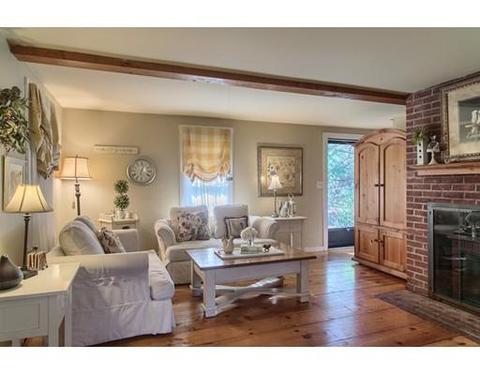 3 Forest Rd, Acton, MA 01720 photo 2