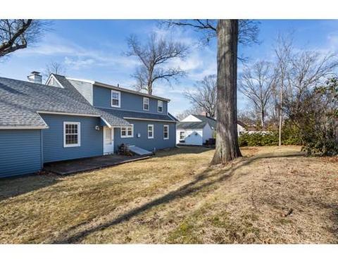 67 Old Brook Rd, Springfield, MA 01118 photo 6