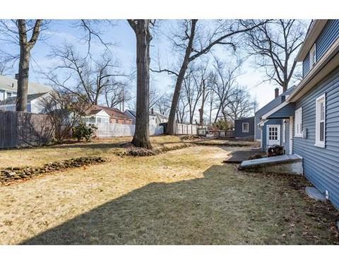67 Old Brook Rd, Springfield, MA 01118 photo 4