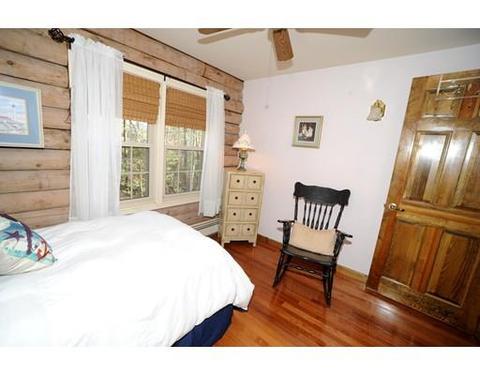 15 Asylum St, Mendon, MA 01756 photo 17