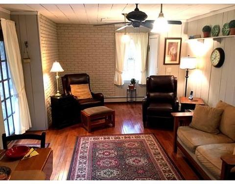 15 Asylum St, Mendon, MA 01756 photo 13