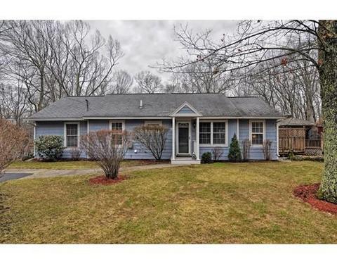 166 Providence St, Mendon, MA 01756 photo 1