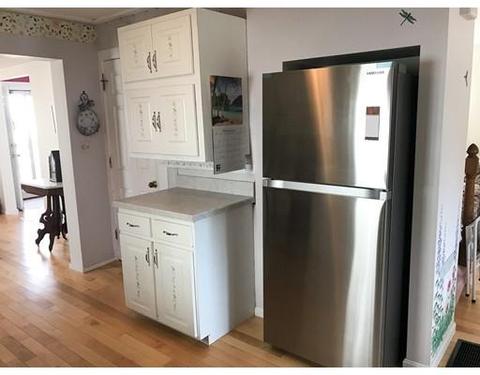 49 Lawrence St, Danvers, MA 01923 photo 6