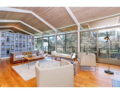 200 Highland St, Dedham, MA 02026 photo 4