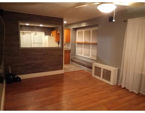 95 Alvin St, Springfield, MA 01104 photo 4