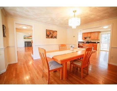 2 Old Mill Ln, Reading, MA 01867 photo 12