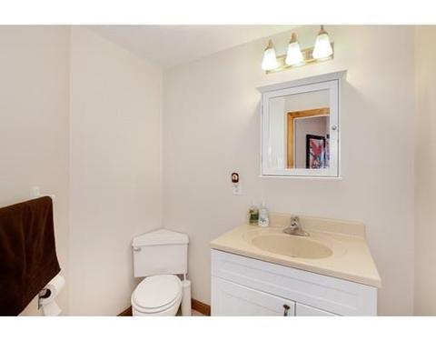 11 Bubbling Brook Rd, Walpole, MA 02081 photo 18
