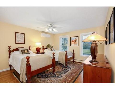 11 Bubbling Brook Rd, Walpole, MA 02081 photo 26