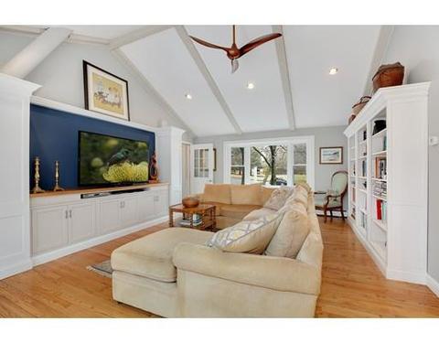 11 Bubbling Brook Rd, Walpole, MA 02081 photo 16