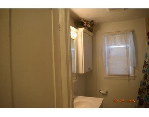 151 Rosewell St, Springfield, MA 01109 photo 8