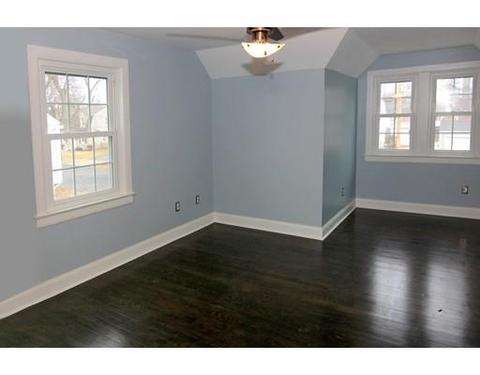 60 Oregon St, Springfield, MA 01118 photo 9