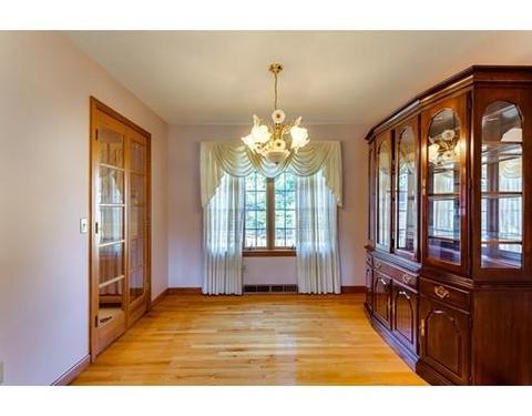 15 Corning St, Springfield, MA 01108 photo 6