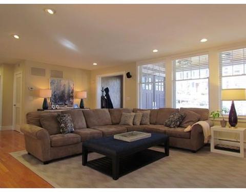74 Thornton Rd, Needham, MA 02492 photo 2