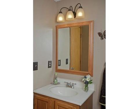 21 Harrison Ave, Chicopee, MA 01020 photo 17