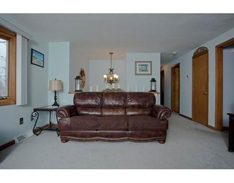 21 Harrison Ave, Chicopee, MA 01020 photo 11