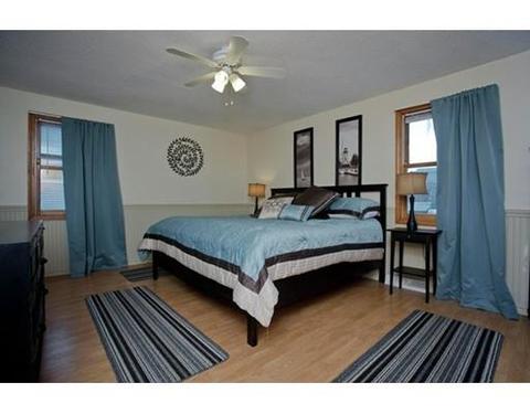 21 Harrison Ave, Chicopee, MA 01020 photo 14