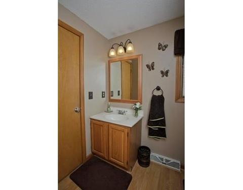 21 Harrison Ave, Chicopee, MA 01020 photo 16