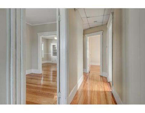 28 Birch St, Everett, MA 02149 photo 4