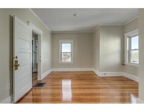 28 Birch St, Everett, MA 02149 photo 8