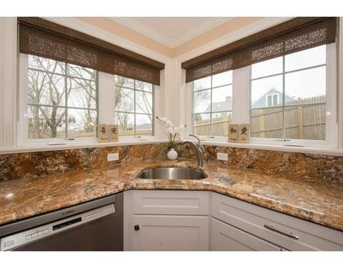 9 Endicott St #A, Danvers, MA 01923 photo 4