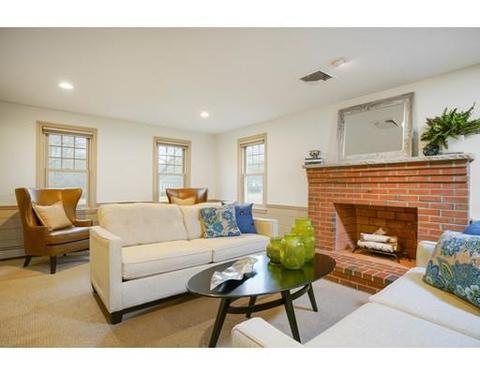 4 Berkley Cir, Hingham, MA 02043 photo 8