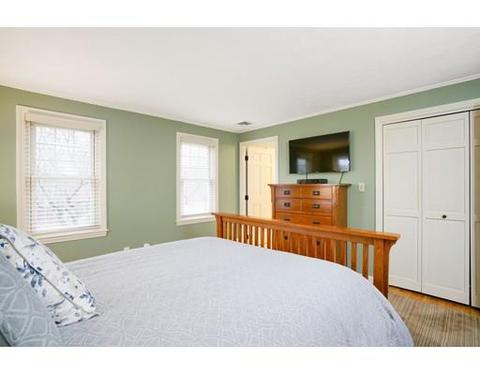 4 Berkley Cir, Hingham, MA 02043 photo 15