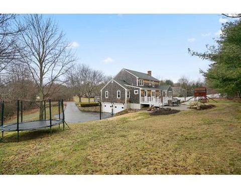 4 Berkley Cir, Hingham, MA 02043 photo 23