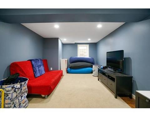 4 Berkley Cir, Hingham, MA 02043 photo 21