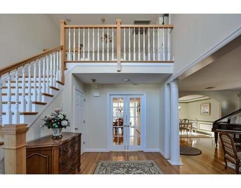 35 Falcon St, Needham, MA 02492 photo 3