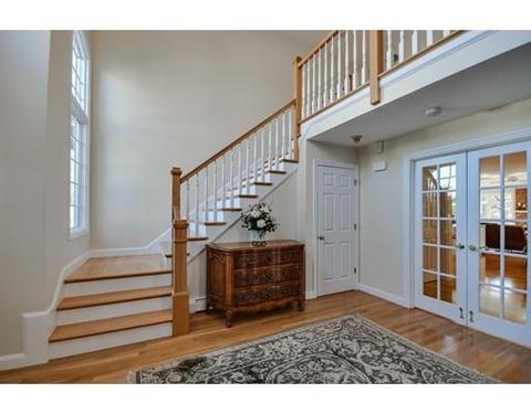 35 Falcon St, Needham, MA 02492 photo 4