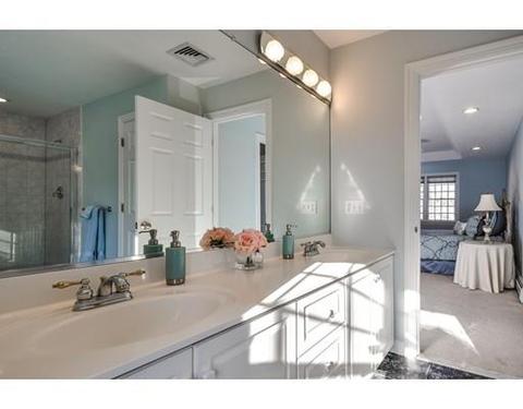 35 Falcon St, Needham, MA 02492 photo 18