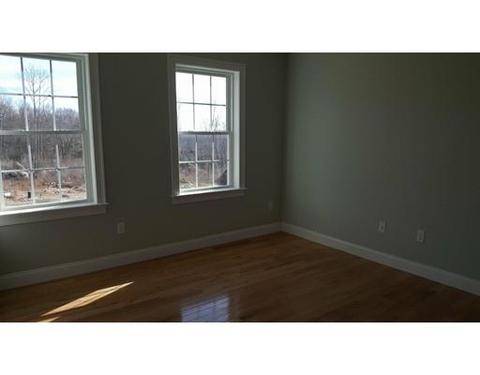 12 Pond St, Mendon, MA 01756 photo 12