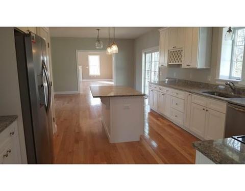 12 Pond St, Mendon, MA 01756 photo 11