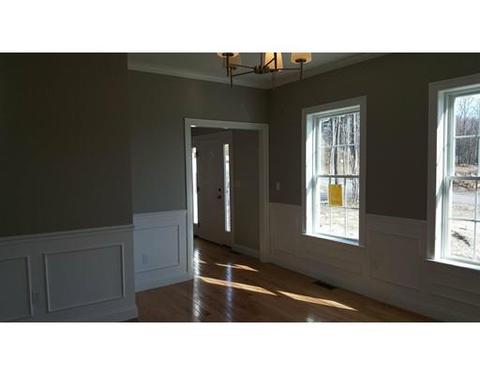 12 Pond St, Mendon, MA 01756 photo 13