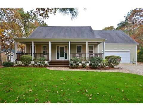 36 Whippoorwill Cir, Mashpee, MA 02649 photo 1