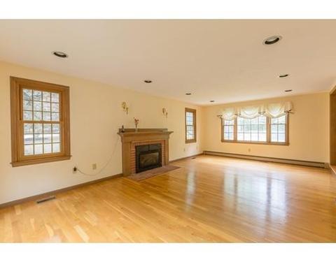 96 Lazell St, Hingham, MA 02043 photo 8