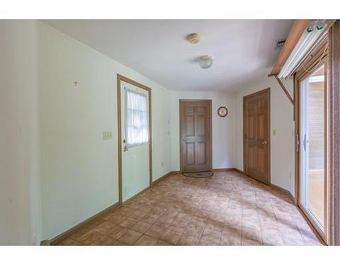 96 Lazell St, Hingham, MA 02043 photo 9