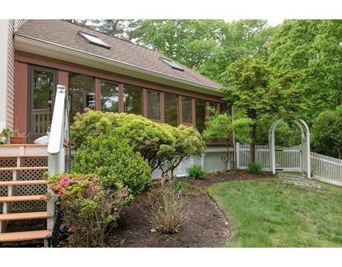 96 Lazell St, Hingham, MA 02043 photo 14