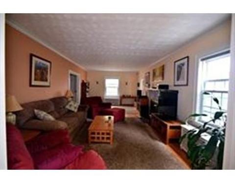 9 Commodore Rd, Worcester, MA 01602 photo 5